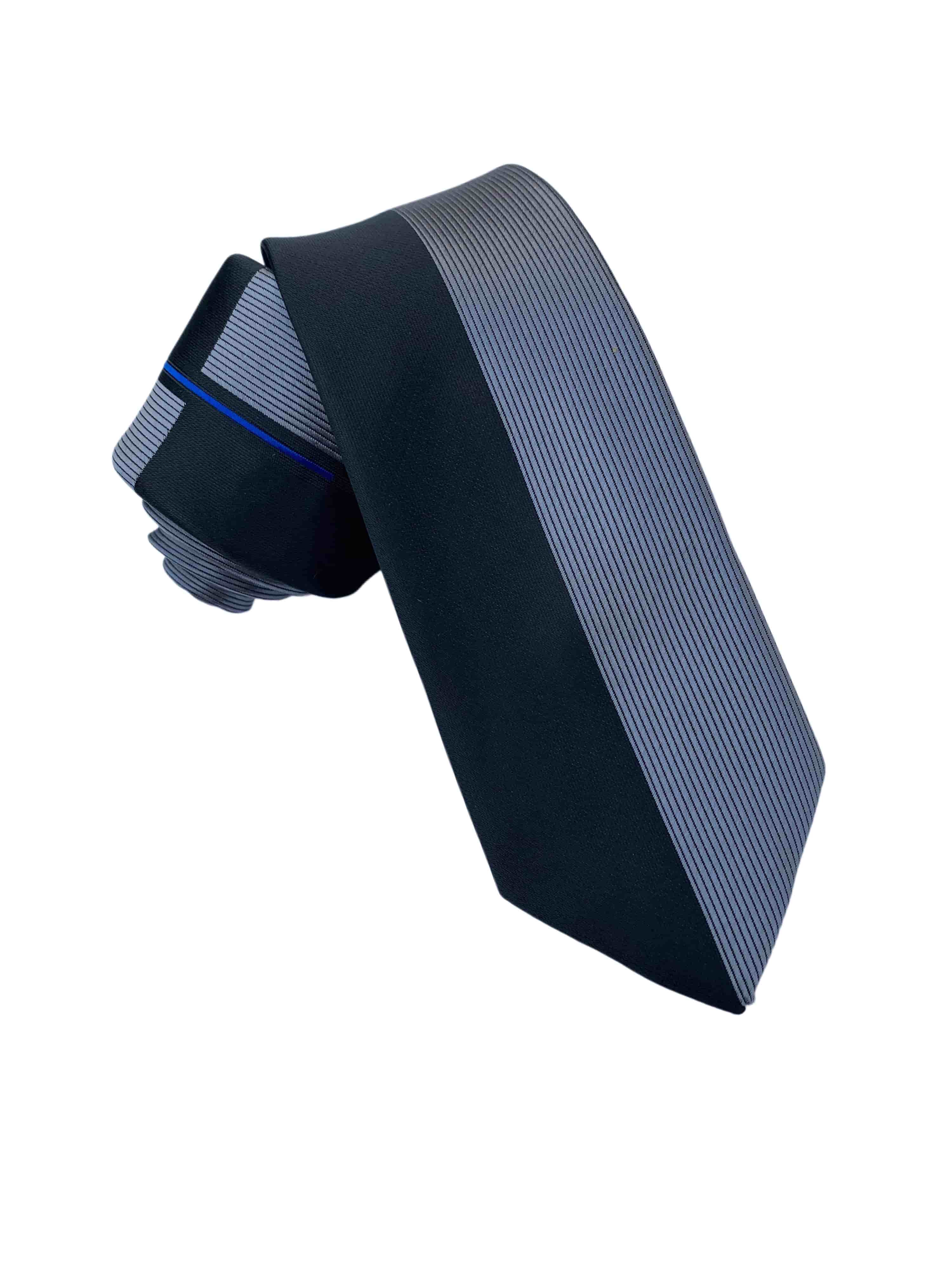 Two-Tone Diagonal Stripe Tie